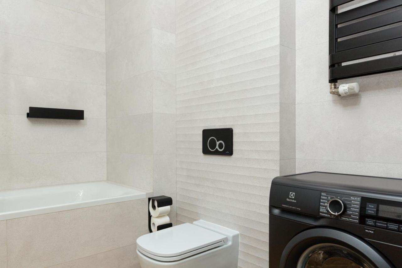 Awangarda Apartment Warsaw Ochota By Renters Prestige Buitenkant foto