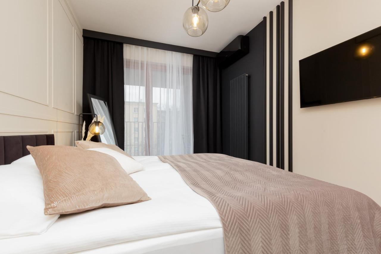 Awangarda Apartment Warsaw Ochota By Renters Prestige Buitenkant foto