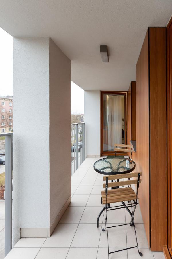 Awangarda Apartment Warsaw Ochota By Renters Prestige Buitenkant foto